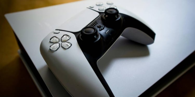 Harga Konsol PS5 Dirumorkan Naik Lagi, Ini Detail Terbarunya!