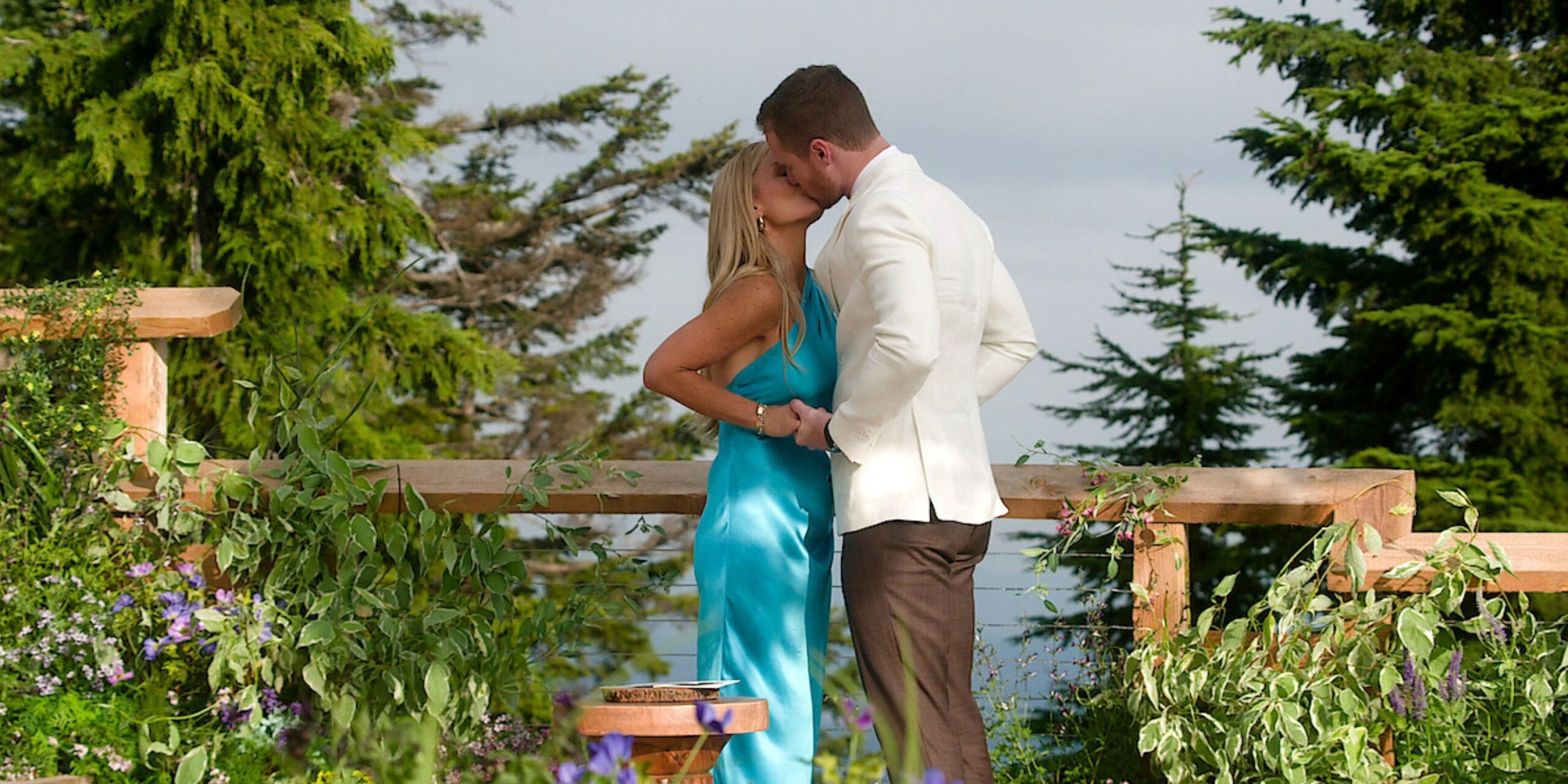 Age of Attraction Netflix: Kabar Baik, Reunion Resmi Diumumkan!